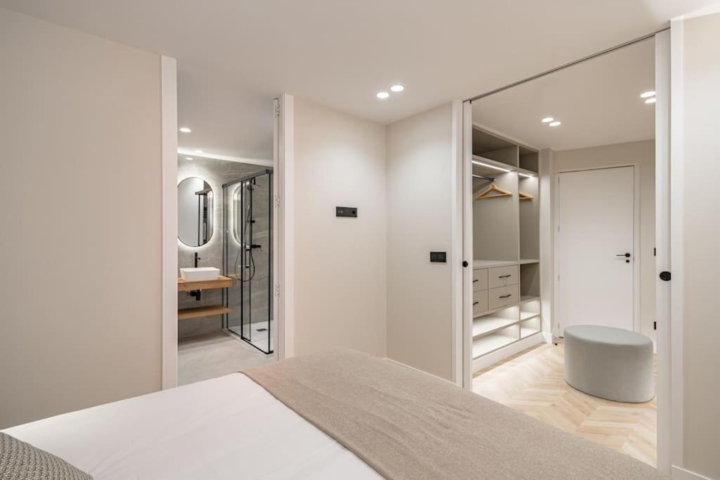 Ferienwohnung Puerta Del Sol 3Br 3Bh Madrid Exterior foto