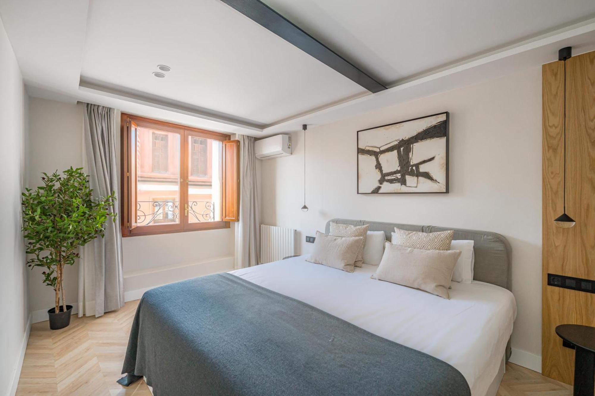 Ferienwohnung Puerta Del Sol 3Br 3Bh Madrid Exterior foto